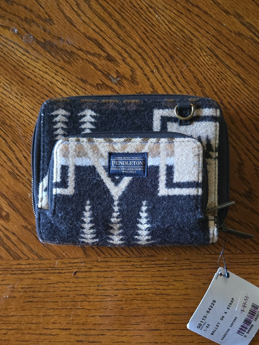 Pendleton Harding Oxford Native Pattern Wallet - Black & Beige